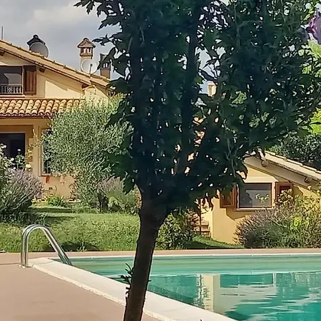 Apartment Sale! Beautiful 2-bed With Pool Access *