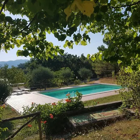 Sale! Beautiful 2-bed With Pool Access Appartamento Spoleto