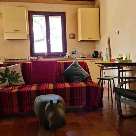 Sale! Beautiful 2-bed With Pool Access Appartamento Spoleto